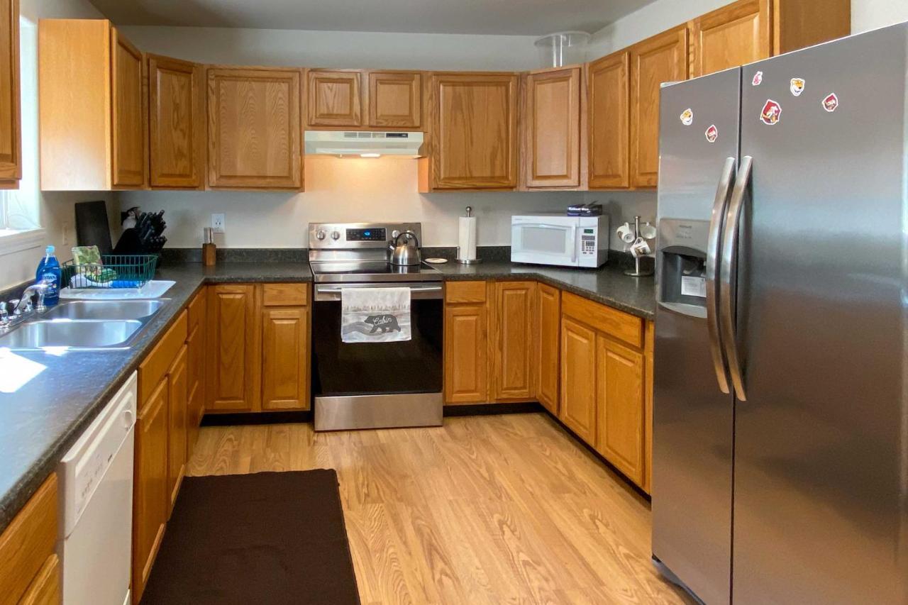 Private 2-Acre Retreat With Mtn Views, Walk To River Saint Maries Bagian luar foto