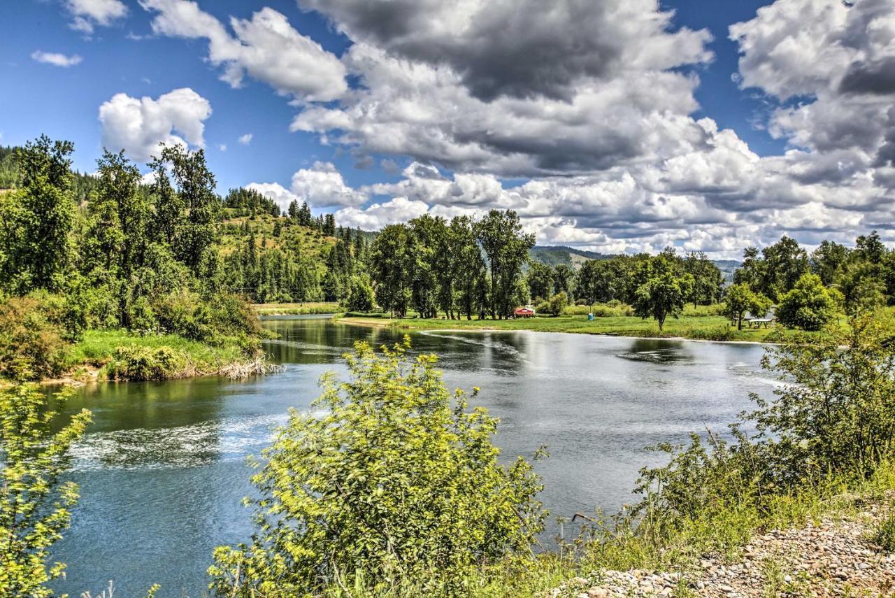 Private 2-Acre Retreat With Mtn Views, Walk To River Saint Maries Bagian luar foto